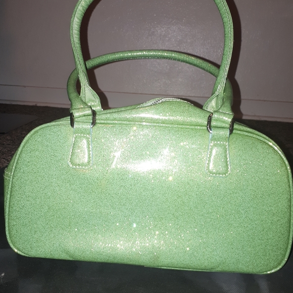 Lux de Ville Cosmic Tote in baby green sparkle - Picture 3 of 5